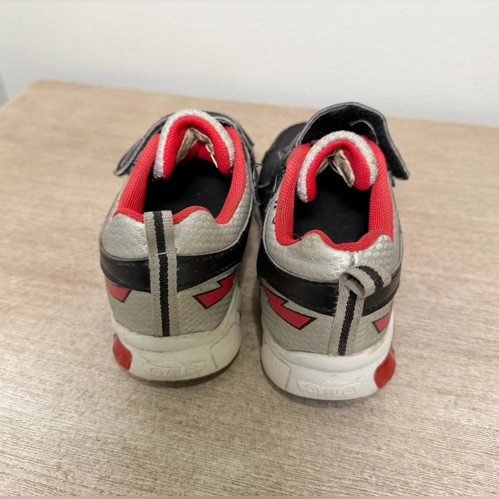 Pixar CARS Red Lightning McQueen Shoes Sneakers Slip On Boy Kid Toddler Size 11